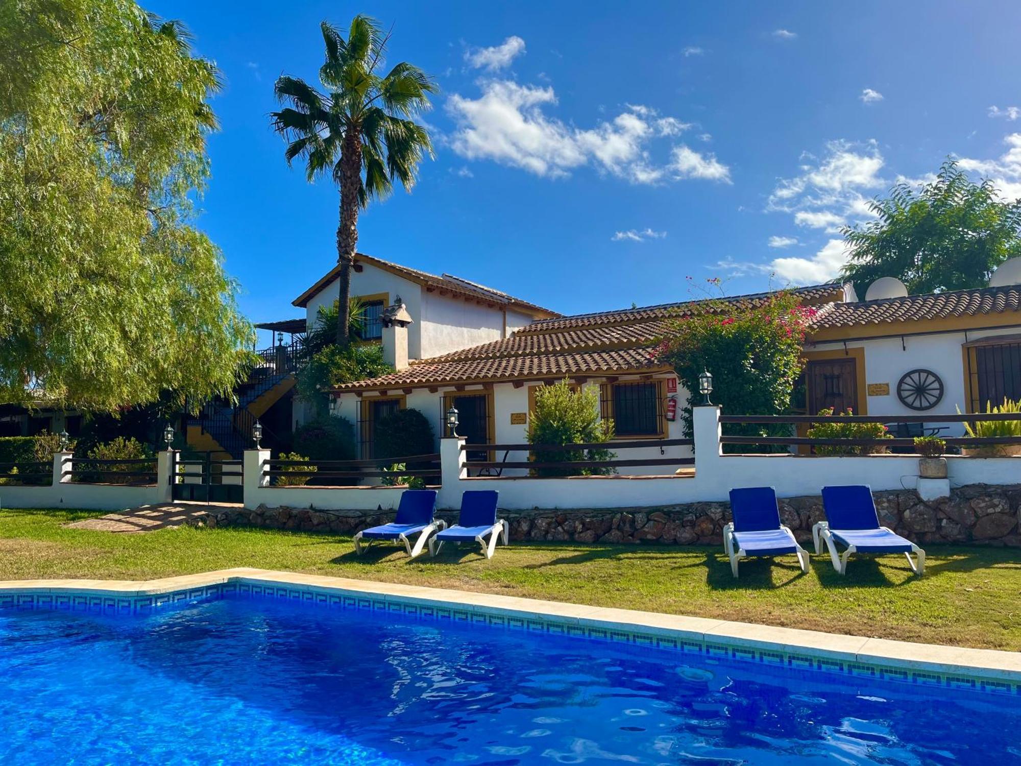 La Granja De Antonio Hotel Alhaurín el Grande Екстериор снимка